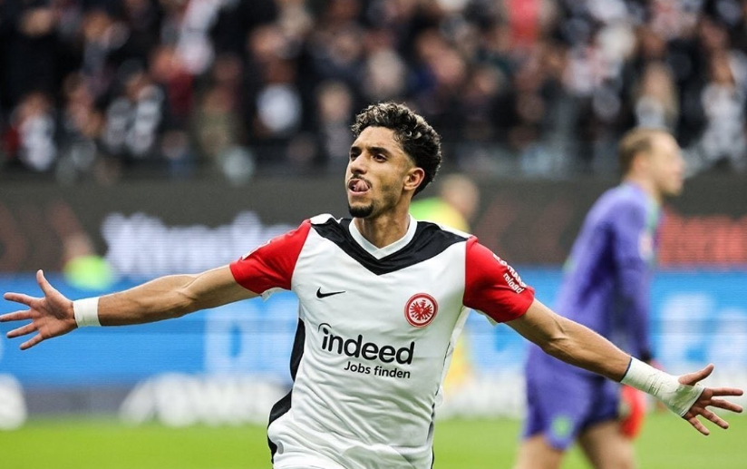 这是她首次 这是她首次