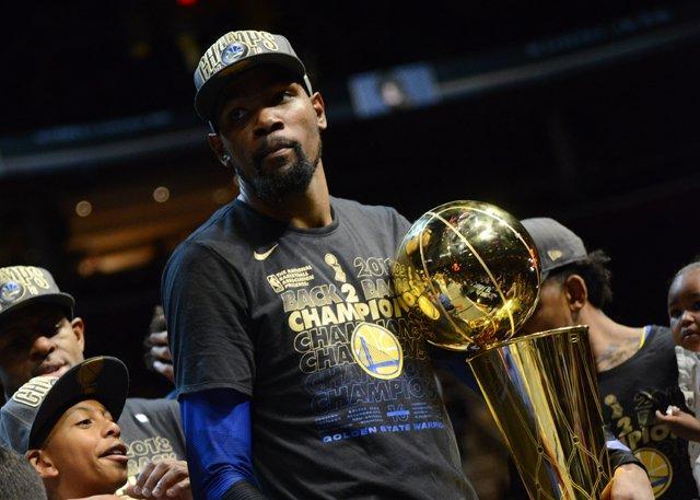 在场上的主 在场上的主