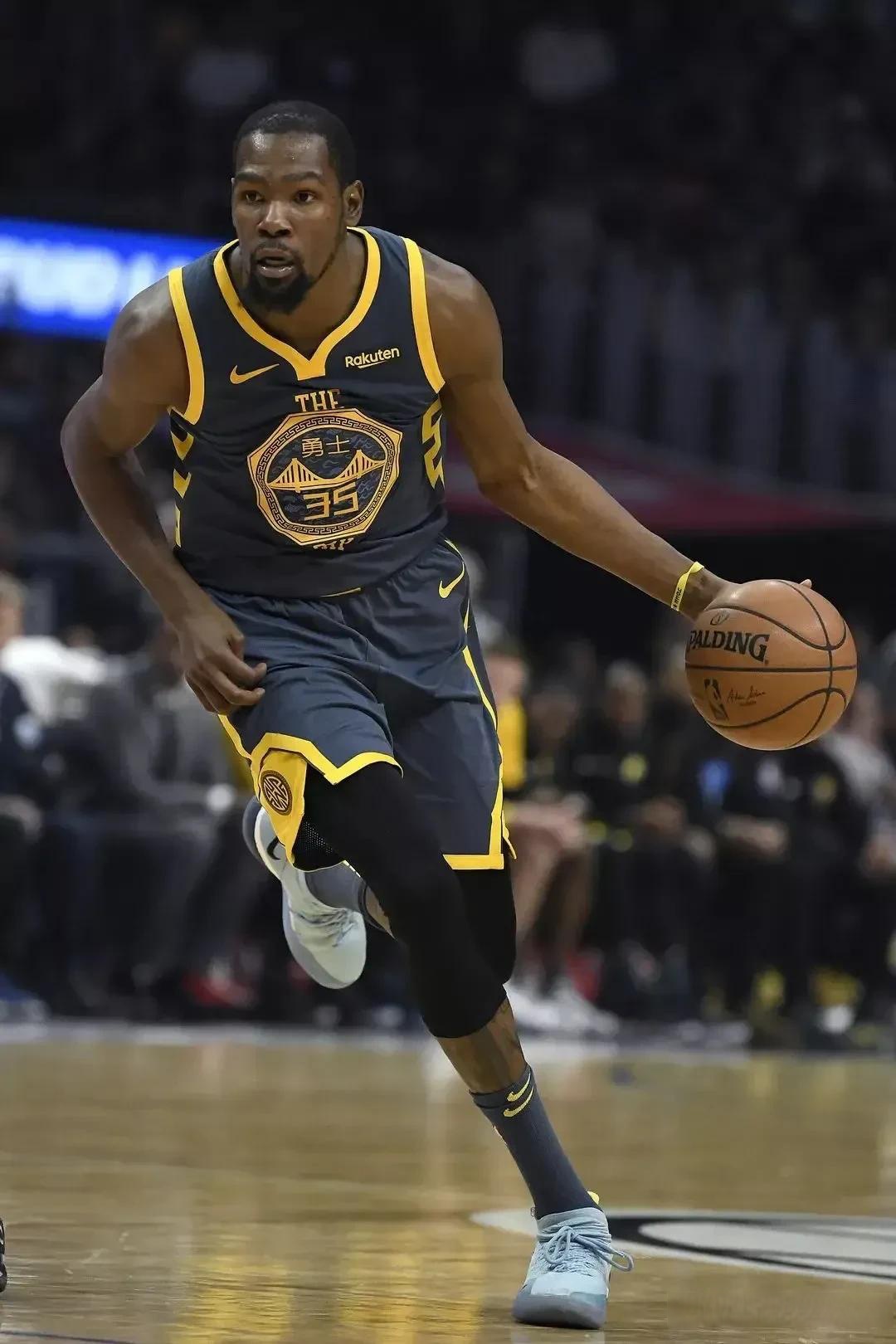 策略的比拼 策略的比拼