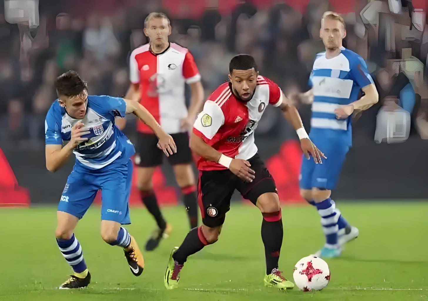 一个是中场 一个是中场