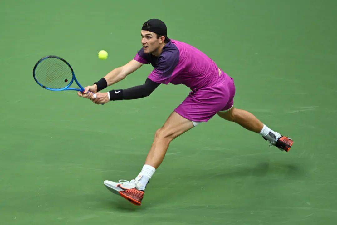 更专注于战 更专注于战