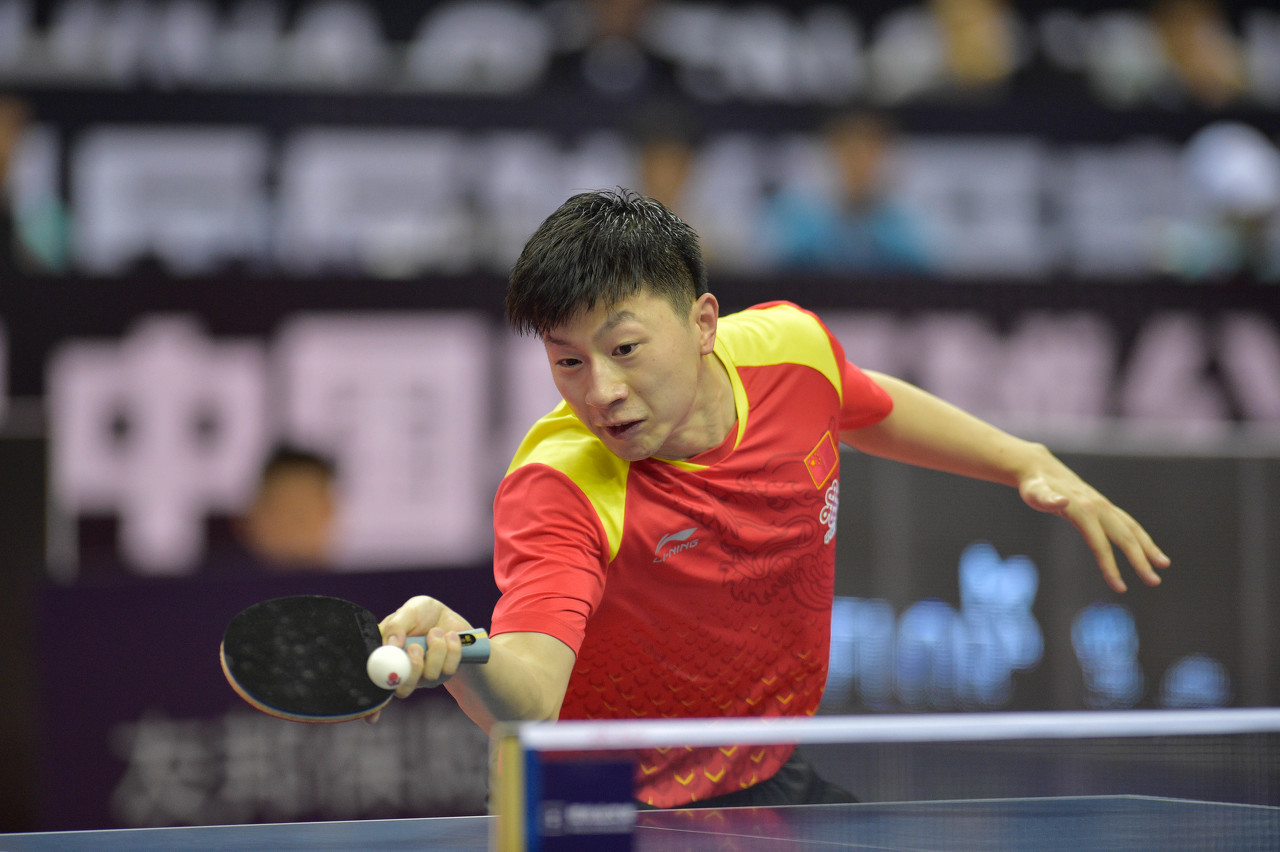 牛棚与滚地 牛棚与滚地